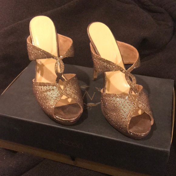 NICOLI-LUXURY CRYSTAL EMBELLISHED SHOES - Picture 3 of 8